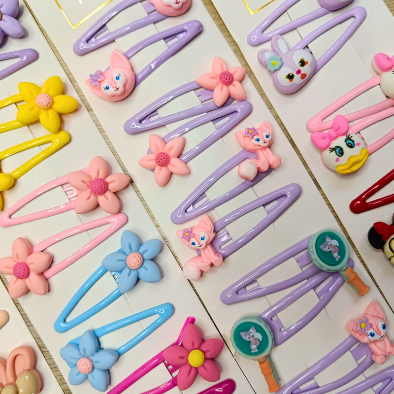 Hair Clips for Kids Tic Tac Clips for Baby Girls Set Latest Fancy Hair Pins (Pack of 1, Random Design) - Puchku.in