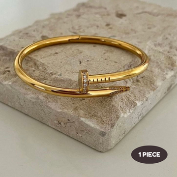 Gold Plated Stainless Steel Anti Tarnish Nail Stone Bracelet ( Gold)