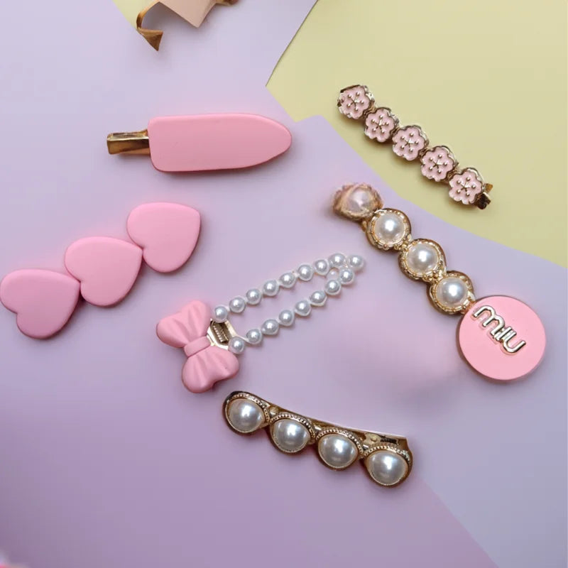 Set of Partywear Embellished Hair Clips for girls (Pack of 1,Random Design in pink theme) - Puchku.in