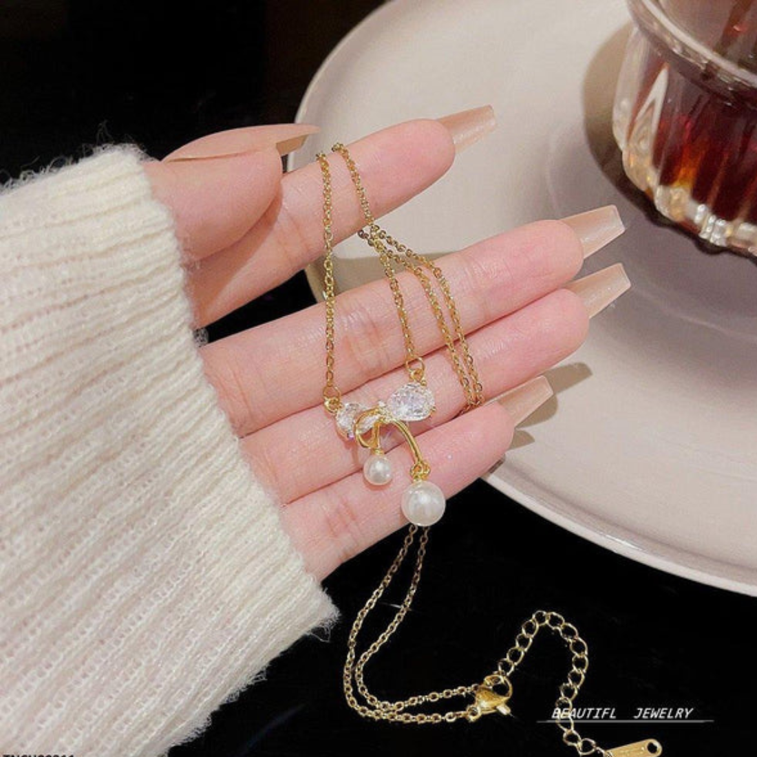 Anti-tarnish Stainless Steel Zirconia Stone Bow Pendant (Pack of 1,Gold )