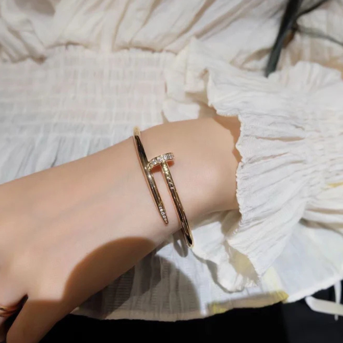 Gold Plated Stainless Steel Anti Tarnish Nail Stone Bracelet ( Gold)