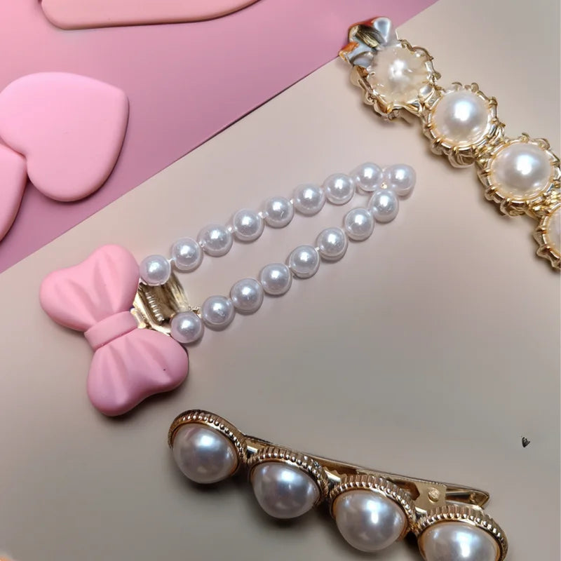 Set of Partywear Embellished Hair Clips for girls (Pack of 1,Random Design in pink theme) - Puchku.in