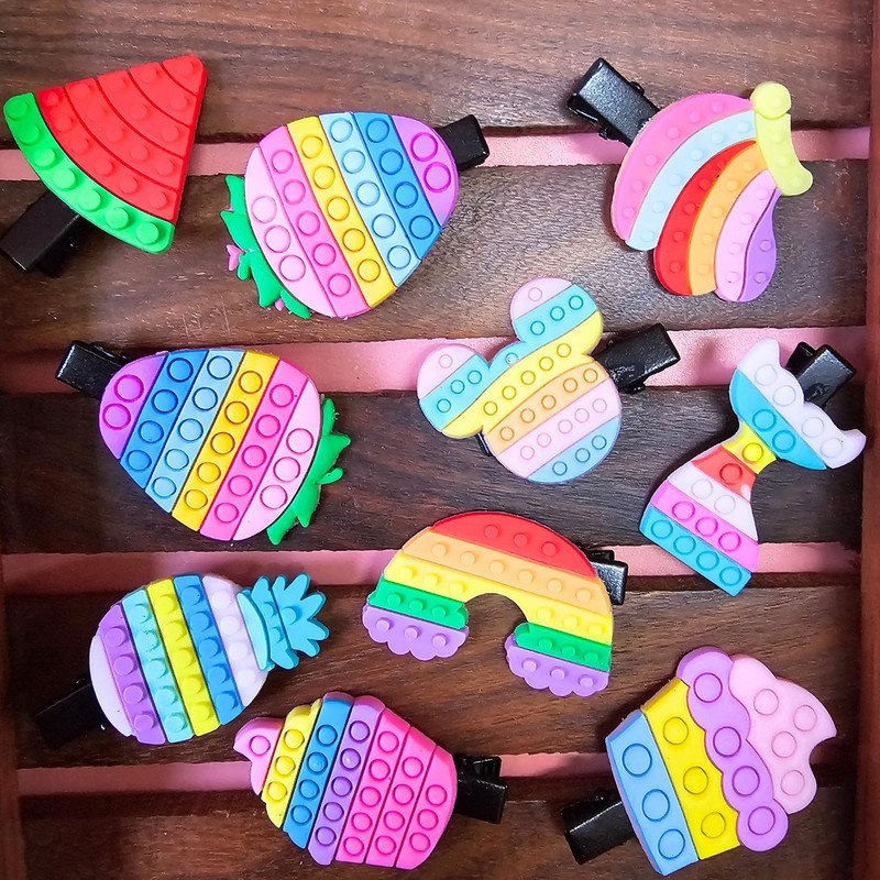 Small Pop it Design Hair Clip for Kids - Pack of 1(Random Design) - Puchku.in