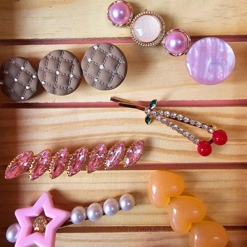 Embellised hair Pin and clip set Partywear casual ( Pack of 1, Multicolor) - Puchku.in