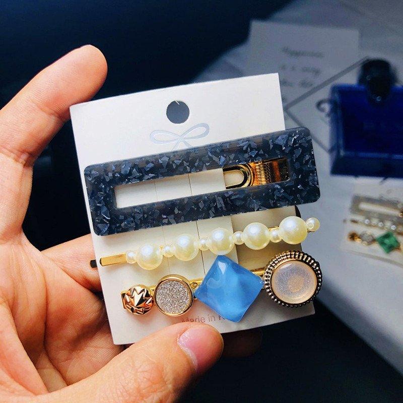 Embellised hair Pin and clip set Partywear casual ( Pack of 2, Multicolor) - Puchku.in