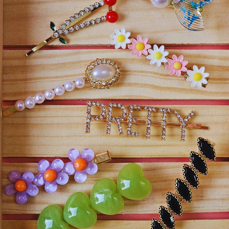 Embellised hair Pin For girls kids Partywear casual ( Pack of 1, Multicolor) - Puchku.in