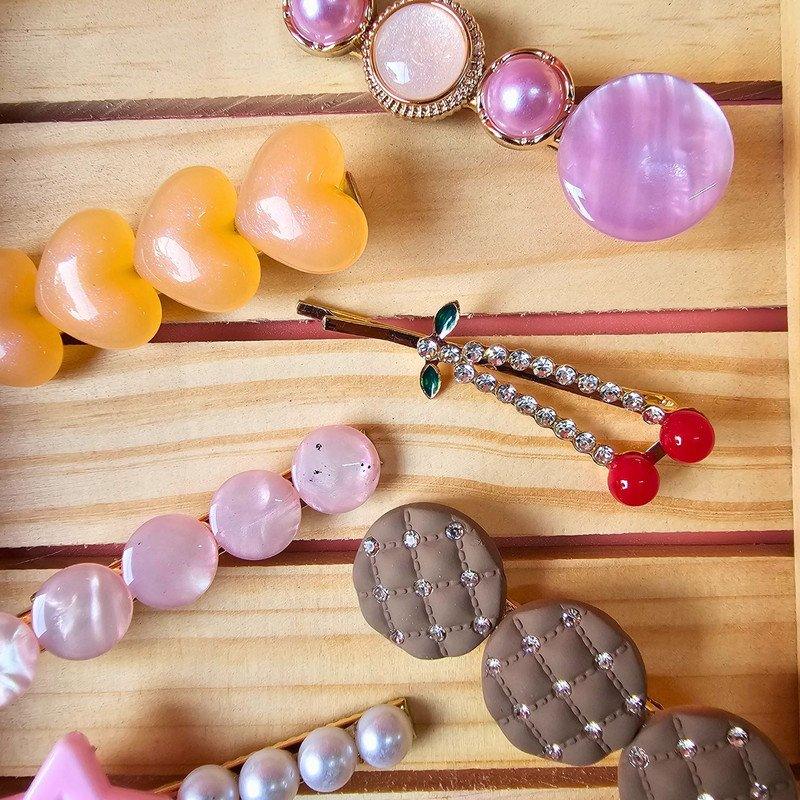 Embellised hair Pin and clip set Partywear casual ( Pack of 1, Multicolor) - Puchku.in