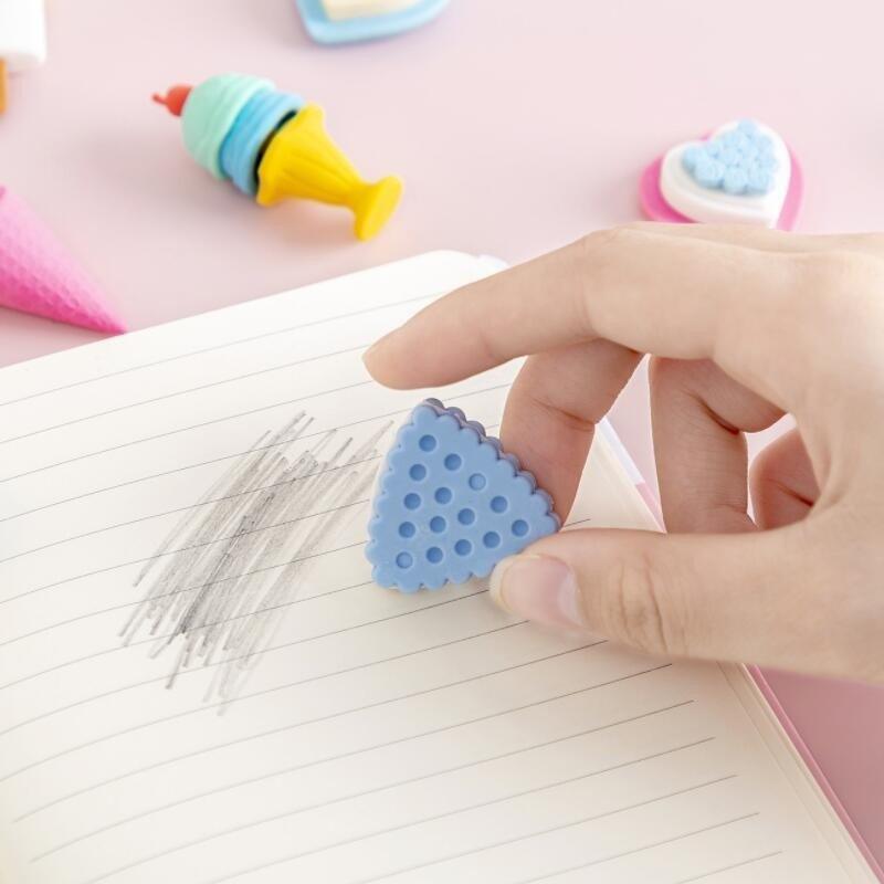 3D Eraser Set For kids (Pack of 1 , Assorted Design) - Puchku.in